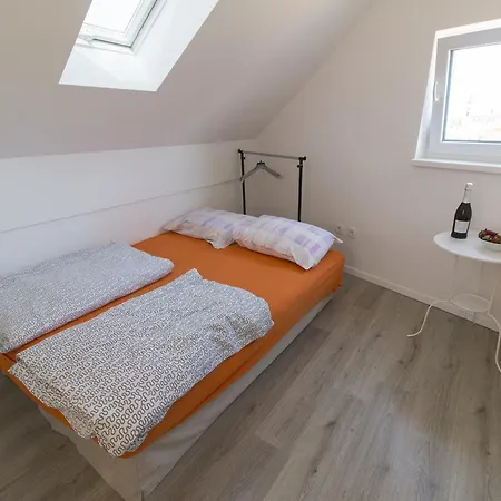 Lejlighed Standard Apartment *