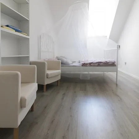 Standard Apartment Appartamento Lubiana